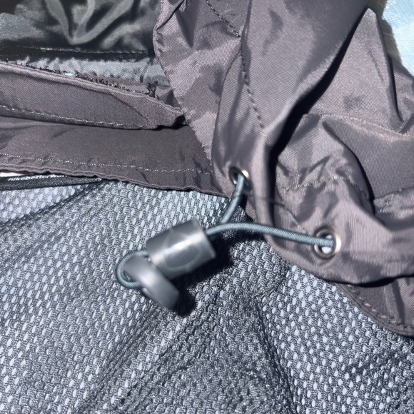 Nike Men's Black Windbreaker Jacket - Picture 8 of 8